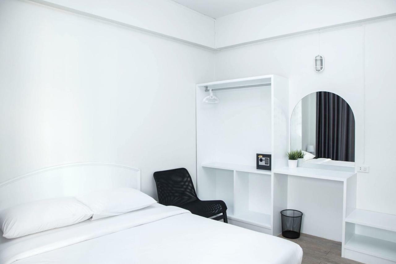 Crystal Hotel Hua Hin Eksteriør bilde